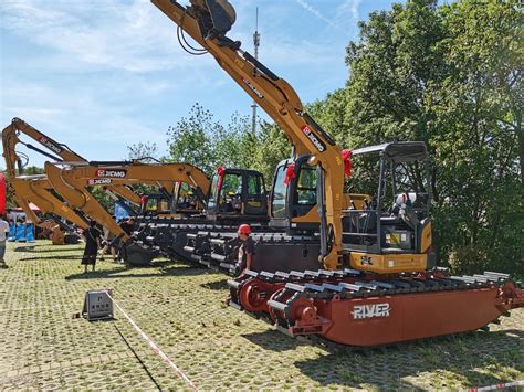 marsh buggy excavator|small personal marsh buggy.